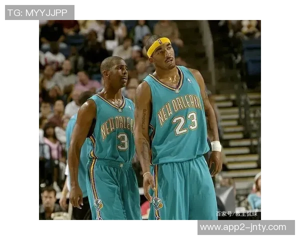 尼克史密斯谈黄蜂与湖人风格差异强调身体对抗的重要性 尼克史密斯谈黄蜂与湖人风格差异强调身体对抗的重要性