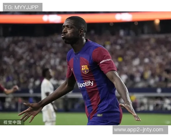 姆巴佩慷慨让点球维尼修斯晒合照表达友谊与支持